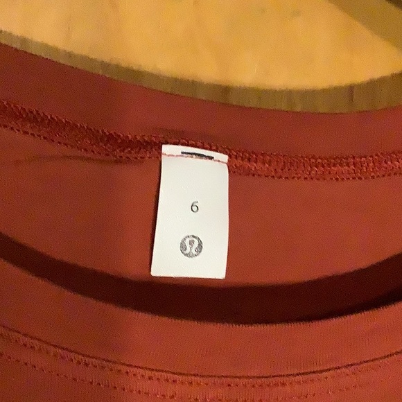 Lululemon Burnt Orange All Yours Cropped tshirt, size 6 - Picture 2 of 4